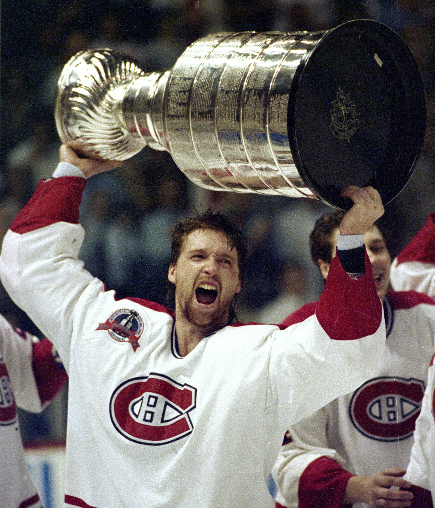 1532533294_patrick-roy.jpg