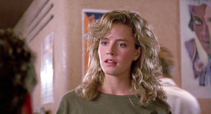 6429995f09c1ff4adb4c70ae25194100--cocktail--elisabeth-shue.jpg