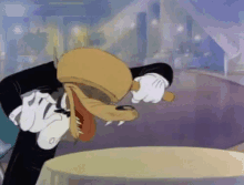 tex-avery-hitting-head.gif