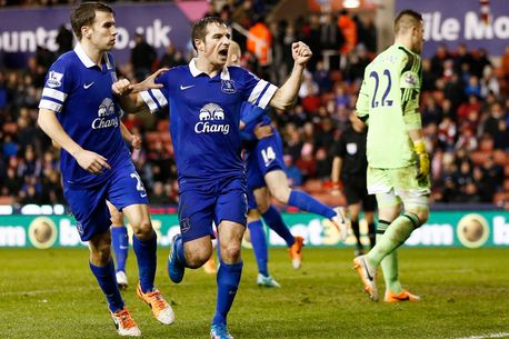 Leighton-Baines-goal-2978173.jpg