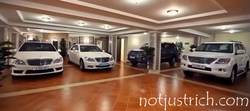 Alisher-Usmanov-cars1.png
