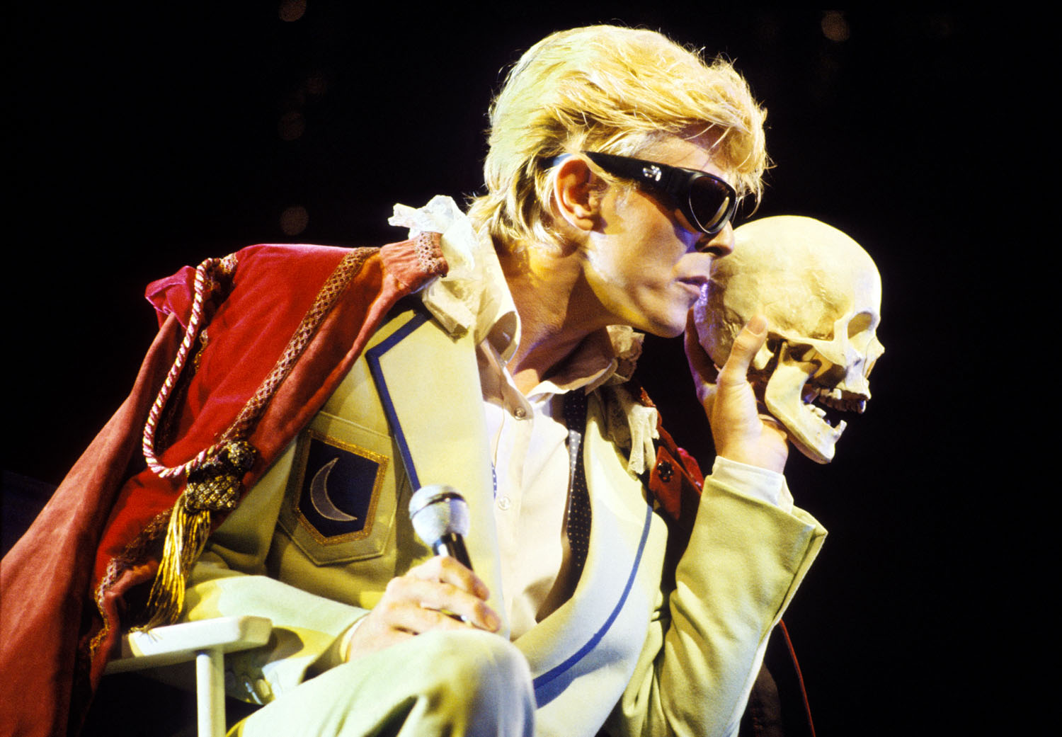 Bowie-Cracked-Actor-1983.jpg
