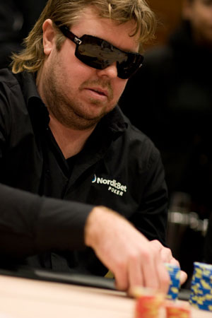 brolin-poker.jpg