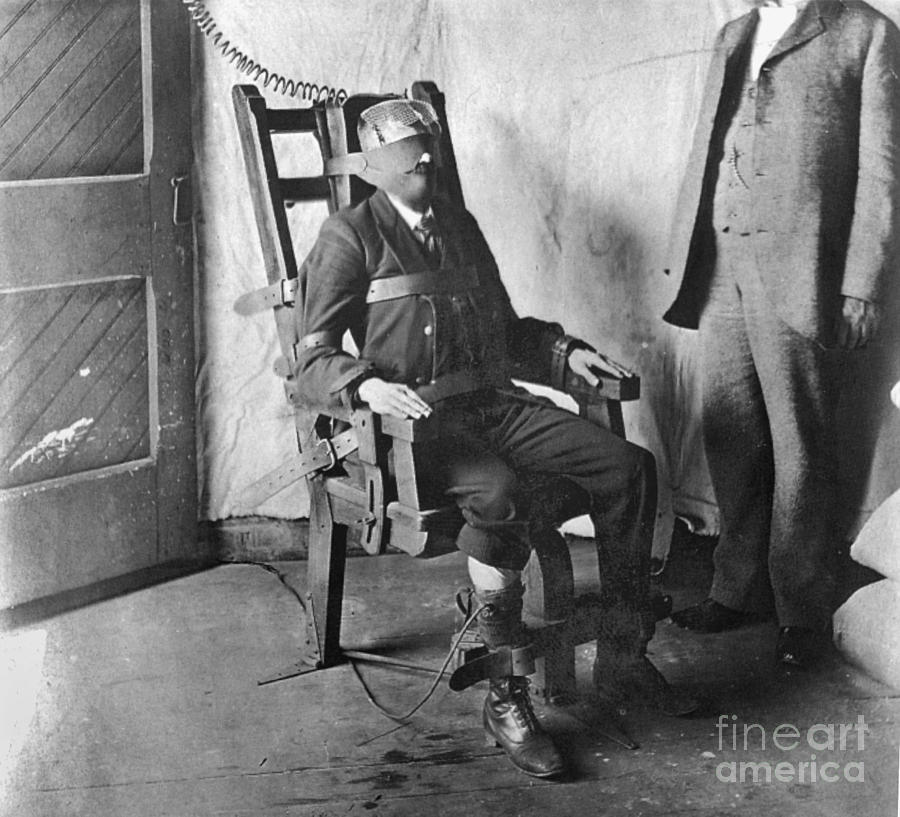 electric-chair-1908-granger.jpg