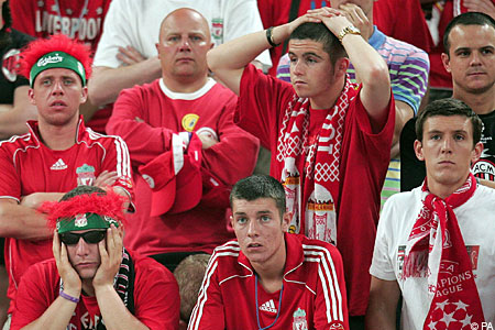 liverpoolfansPA_450x300-716046.jpg