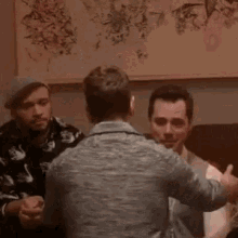 hug-hugs.gif