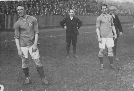 2317_Everton_Holbem__Bradshaw_1911_1.jpg