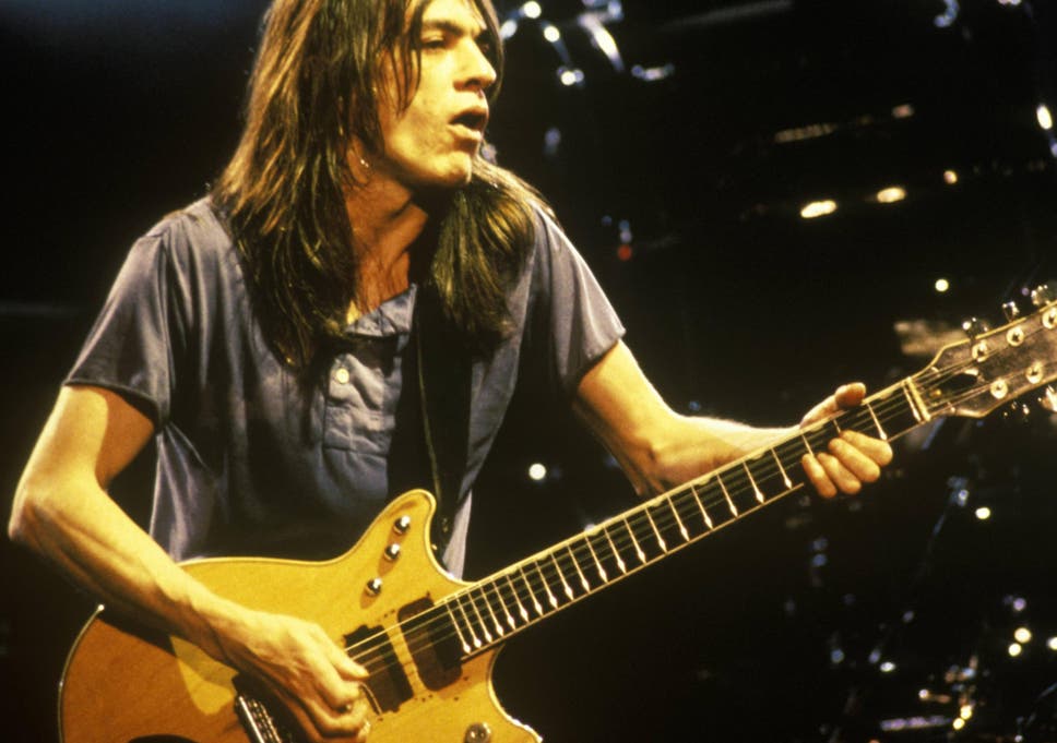 malcolm-young-5.jpg
