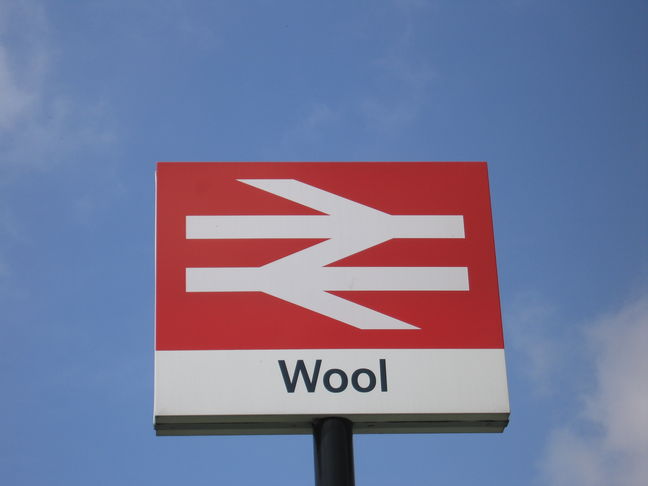 woolsign.jpg