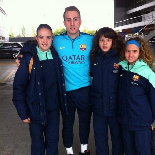 BeSI3ogCcAEhPin.jpg