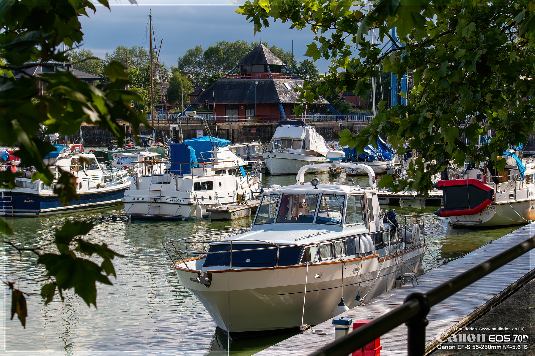 marina01.jpg