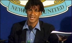 _432372_gullit300.jpg