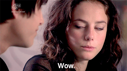 tumblr_l9hs7ef1m61qavzqjo1_500.gif