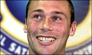 _38805285_duncanferguson300.jpg