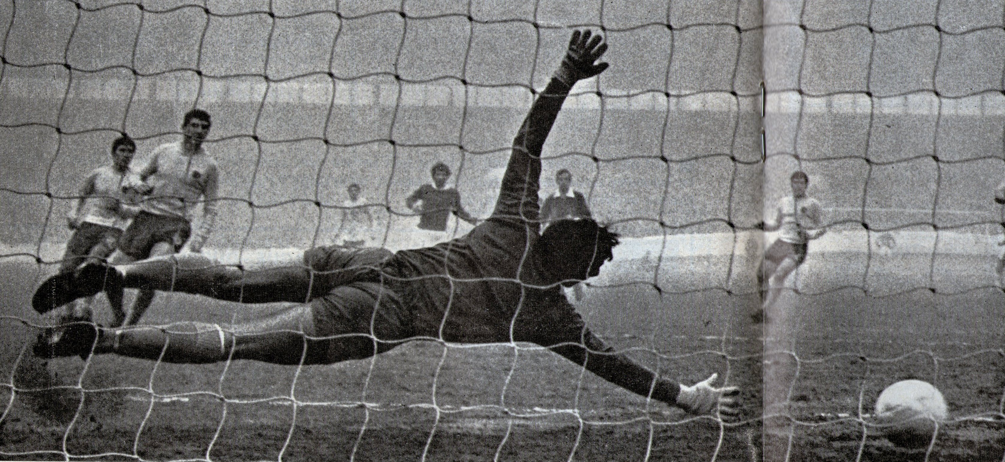 Kendall%20goal%20against%20Ipswich%201969%2070.jpg