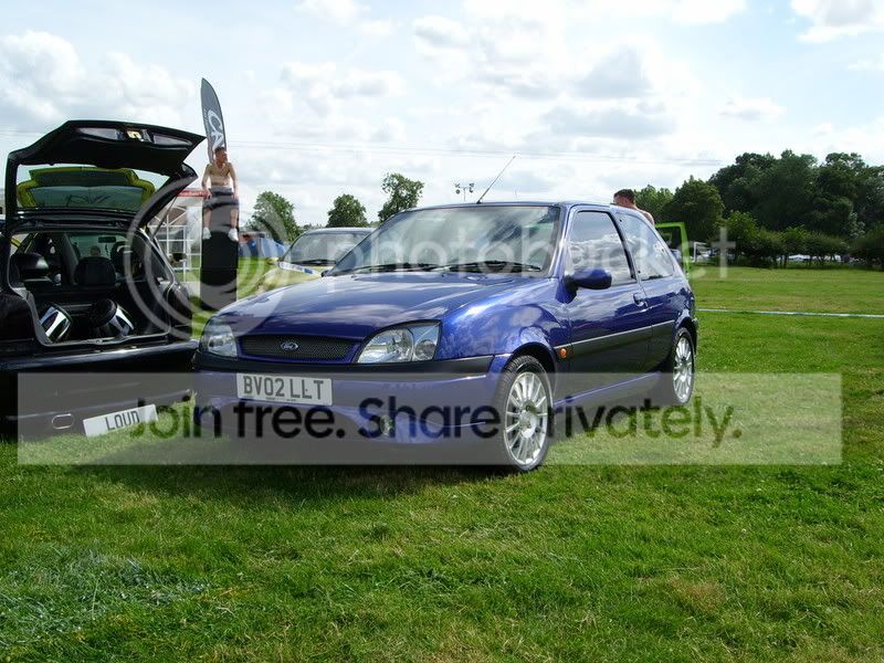 FiestaZetecS3-1.jpg