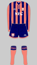 everton_1992-1994-change.gif