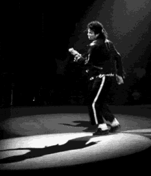 michael-jackson-alfie-fisher.gif