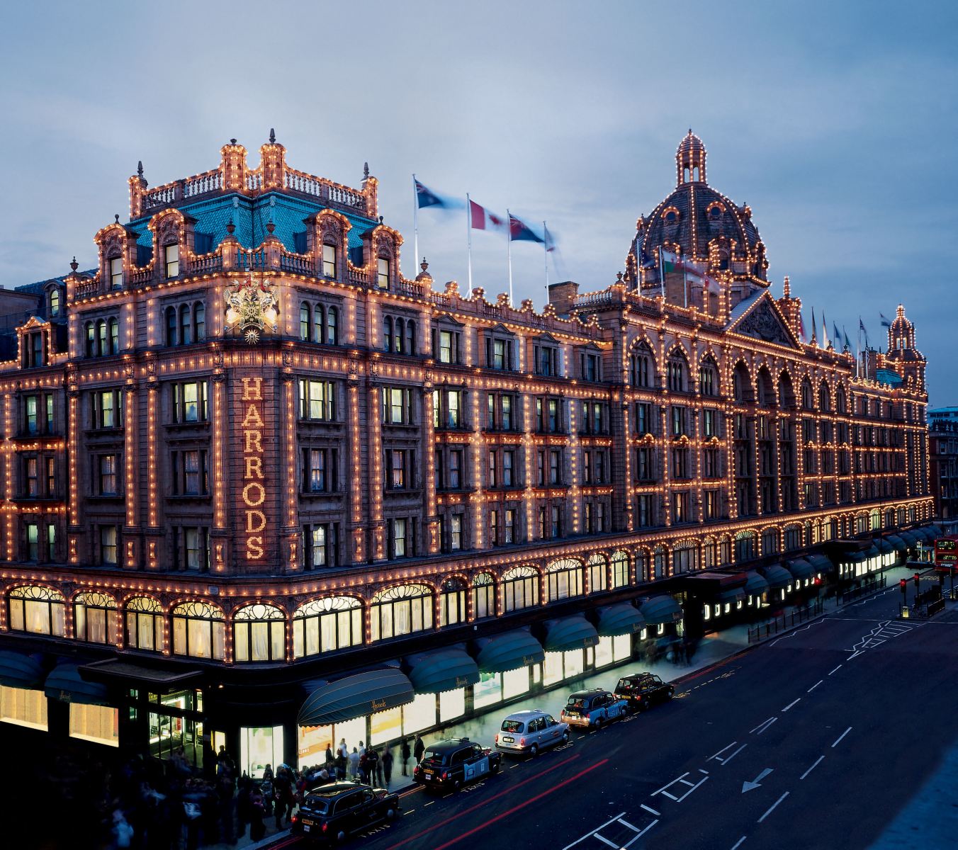 harrods-in-knightsbridge-sw1.jpg