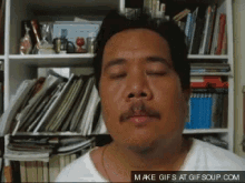 oh-creepy-smile.gif