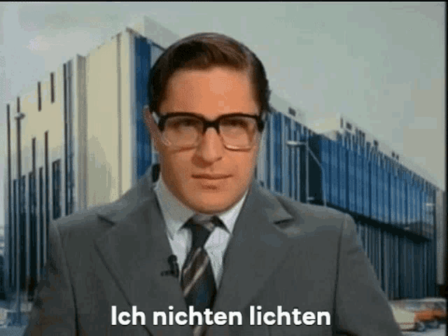 ich-nichten-lichten-the-day-today.gif
