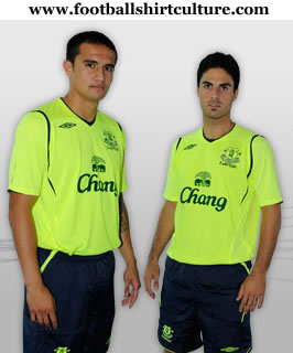 everton_08_09_3rd_umbro_kit.jpg