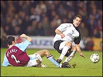 _39851527_tackle_203x152gi.jpg