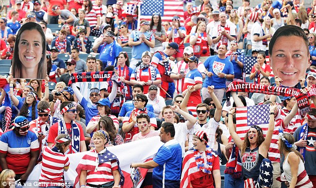 297651A500000578-3116440-image-a-16_1433829044889.jpg