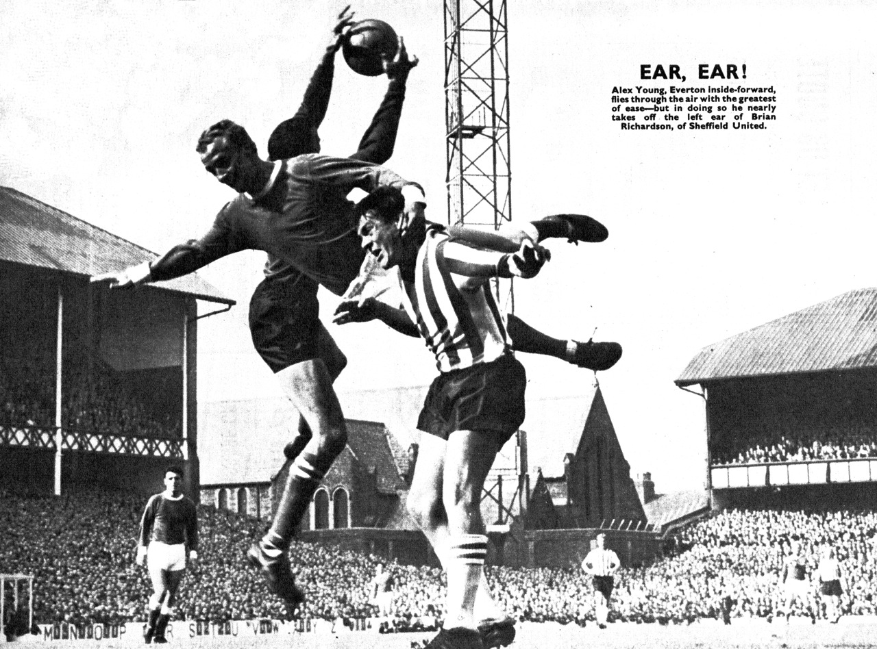 alex-young-everton-1964.jpg