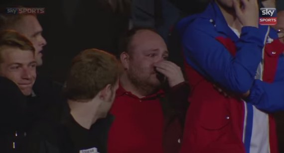 o-LIVERPOOL-FAN-CRYING-570.jpg