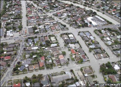 _51370635_gal_flood_wide_afpgetty.jpg
