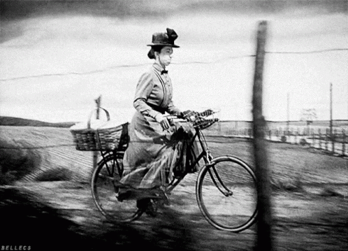 wickedwitch-bike.gif