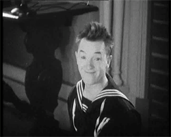tumblr_m3ozwxuQ4q1qgtrwio1_250.gif