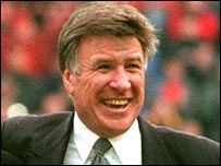 _40505263_emlyn_hughes_203.jpg