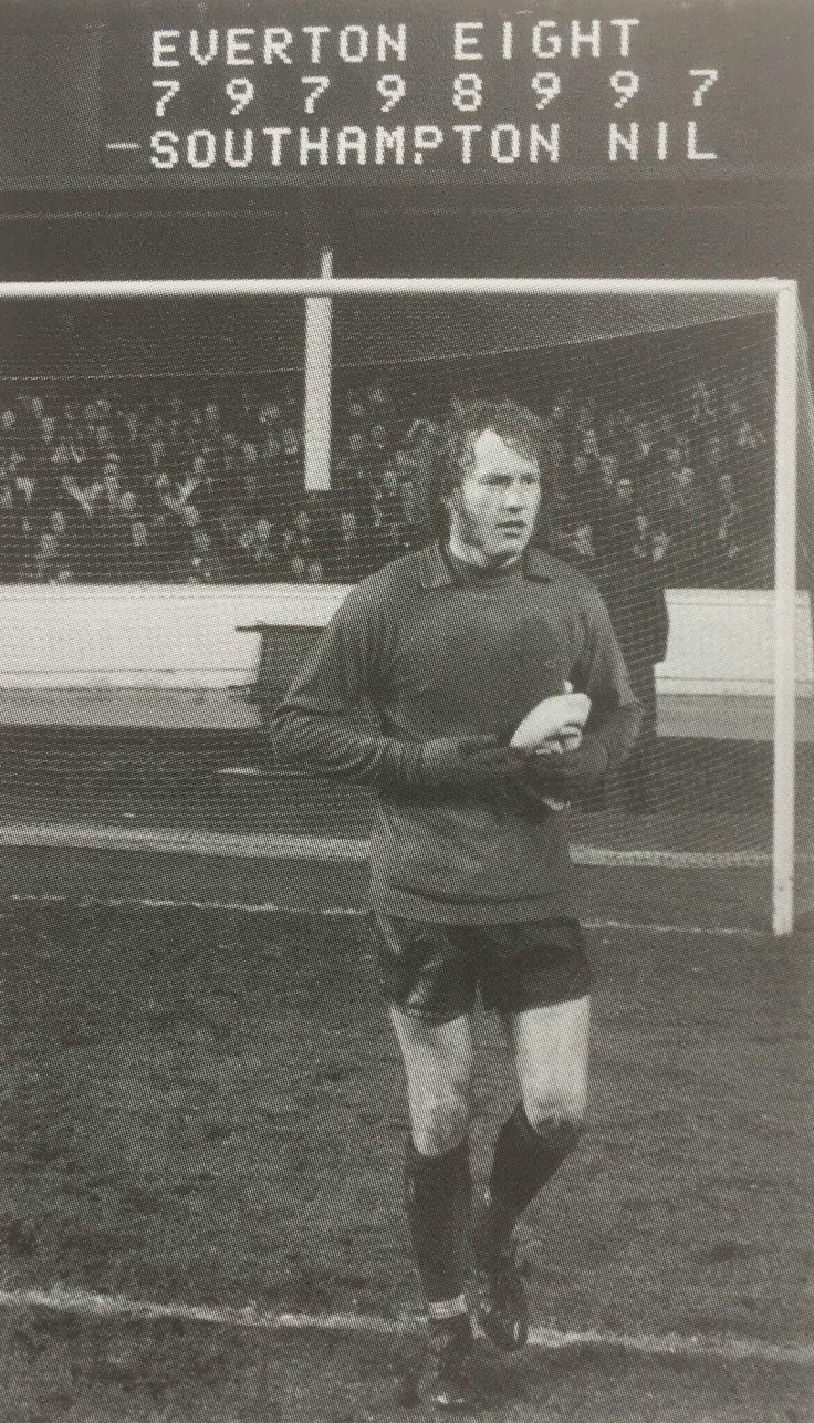 b99d765ea8c9ddd29fea74d4b8555c22--goodison-park-everton-fc.jpg