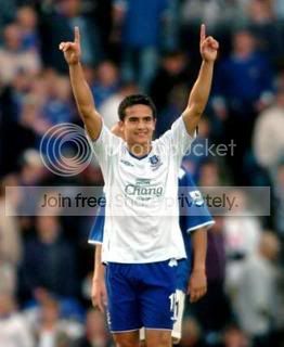 Tim_Cahill_Portsmouth_v_Everton.jpg