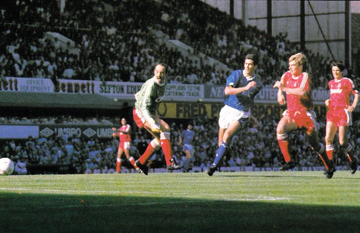 bfc72e2344ee7e25a89842ce8b25682f--everton-liverpool.jpg