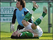 _47904256_duffy_injured.jpg