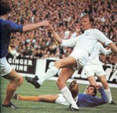 2554e8f54c2e291f2afc11281e0772f1--jack-charlton-everton.jpg