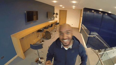giphy.gif