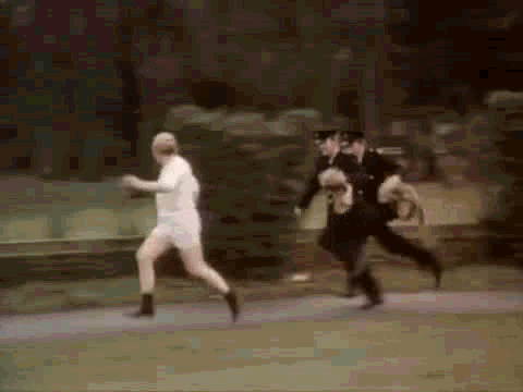 tumblr_inline_nb2pluz5BK1r1jtxd.gif