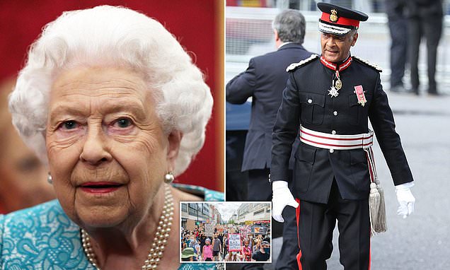 www.dailymail.co.uk