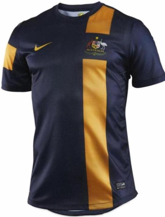 New-Socceroos-Jersey-2012-2013.jpg