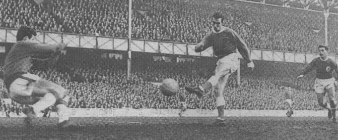 c4fcd5d1d77e6487bc8411307071f01e--everton-liverpool.jpg