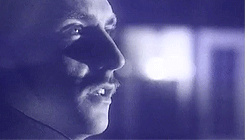 tumblr_mntac5vhEU1sq5pcqo4_500.gif