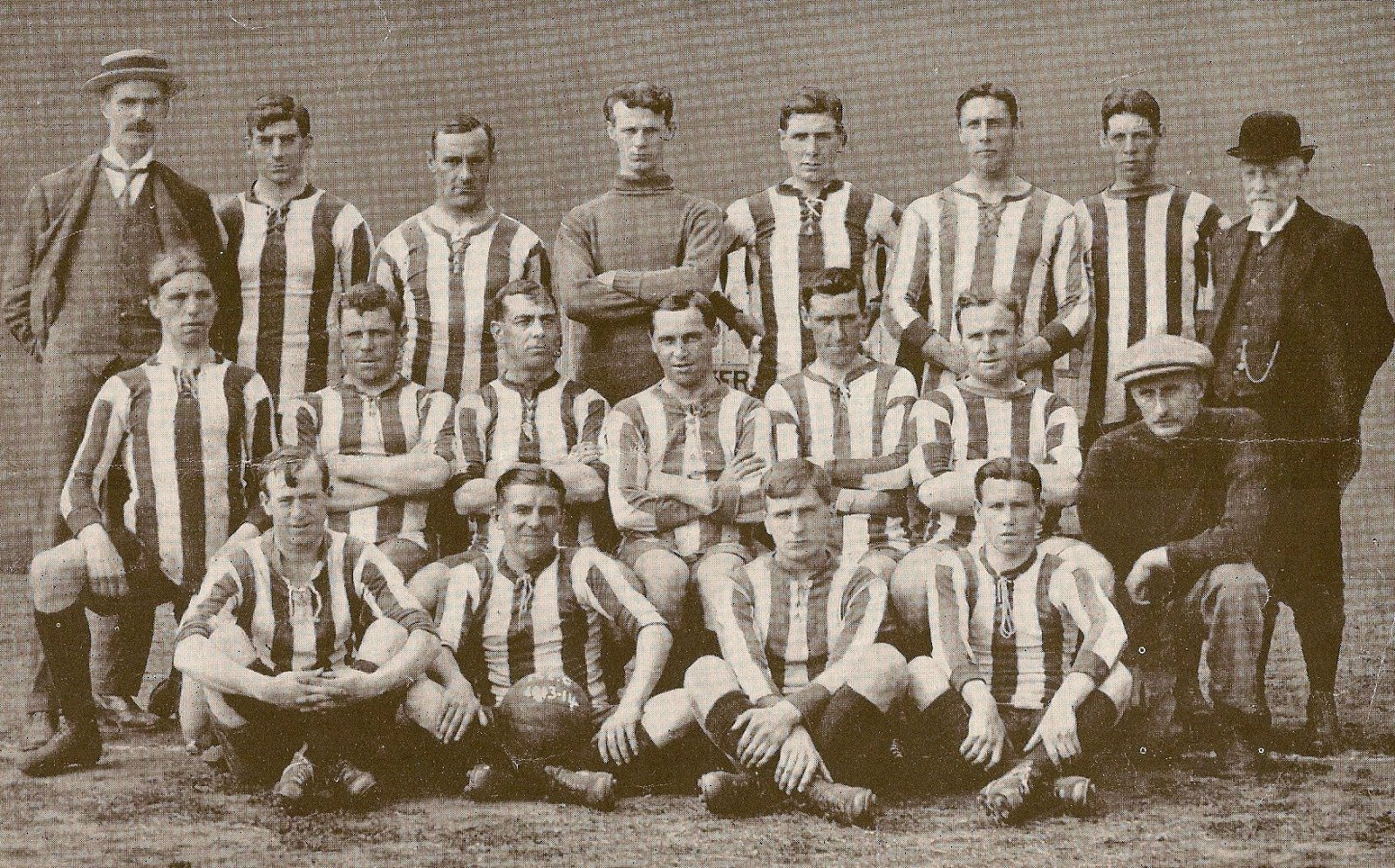 1913-reading-FC.JPG