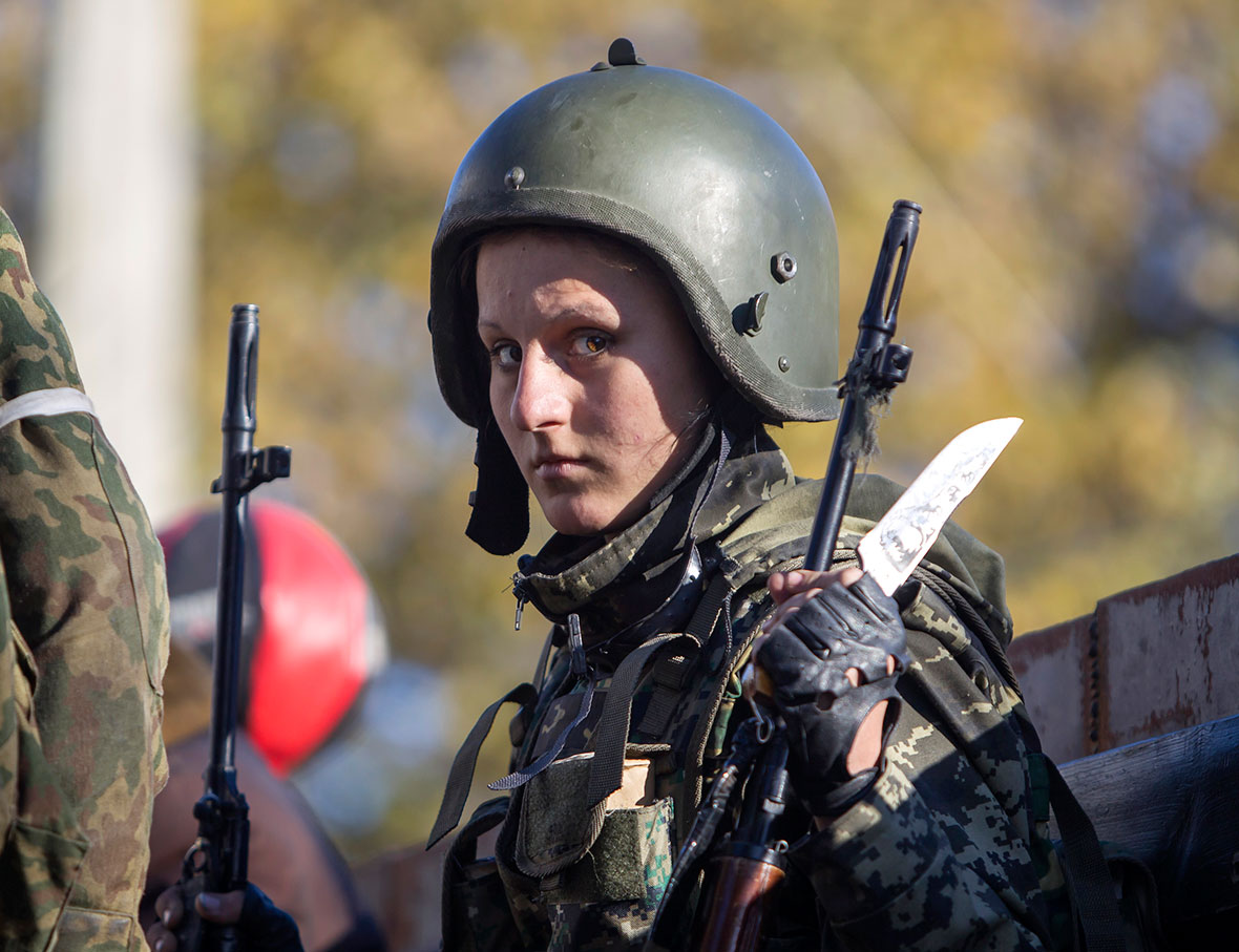 ukraine-women-fighters.jpg