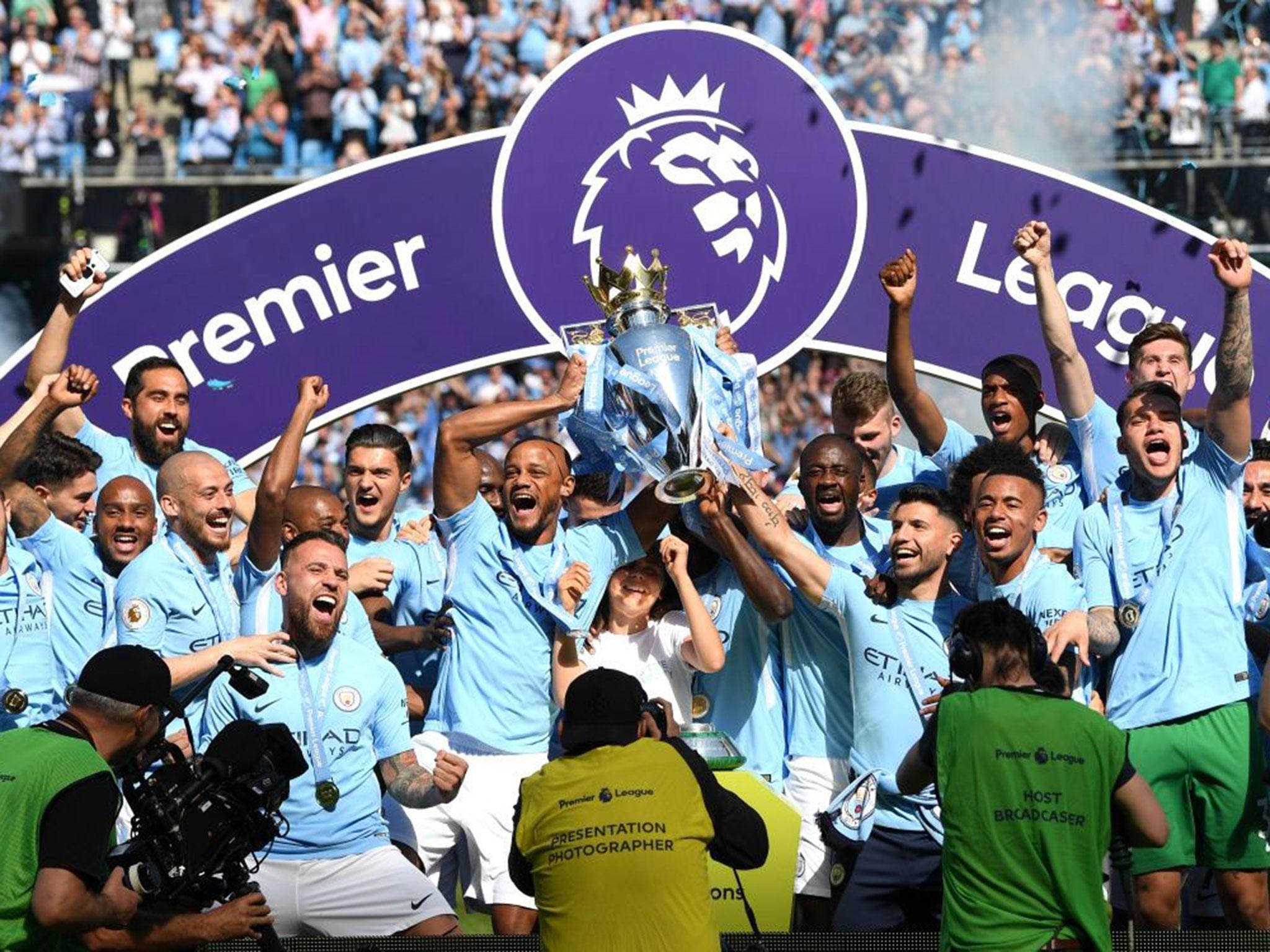manchester-city-premier-league-trophy.jpg