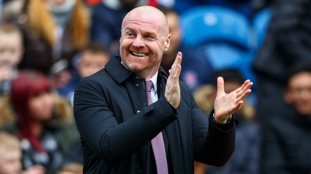 BURNLEY, ENGLAND - APRIL 02: Burnley manager Sean Dyche during the Premier League match between Burnley and Manchester City at Turf Moor on April 2, 2022 in Burnley, United Kingdom. (Photo by Alex Dodd - CameraSport via Getty Images)
