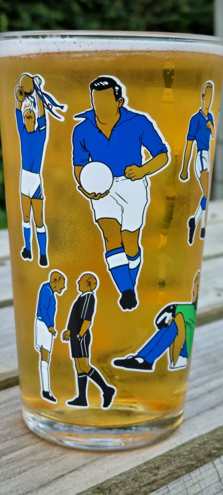Everton Pint Glass